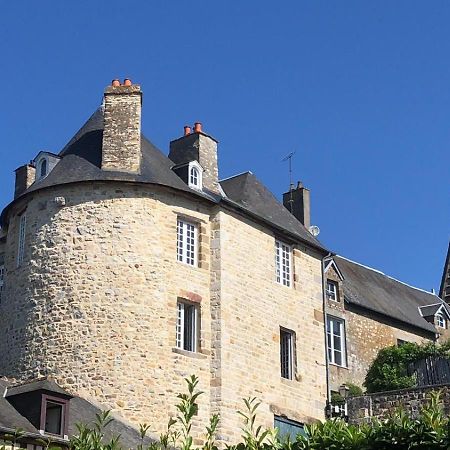 La Maison Sur Les Remparts ดอมฟรองต์ ภายนอก รูปภาพ