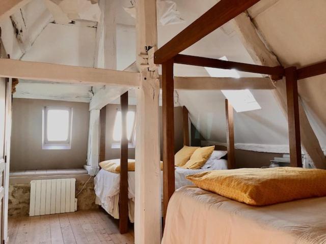 La Maison Sur Les Remparts ดอมฟรองต์ ภายนอก รูปภาพ